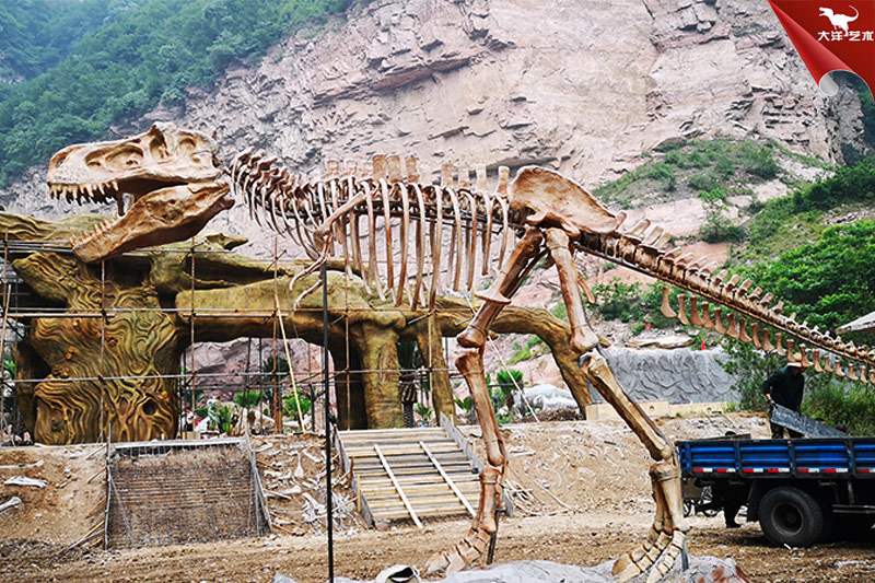 恐龍化石骨架，霸王龍化石骨架